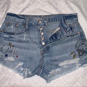 American eagle distressed shorts